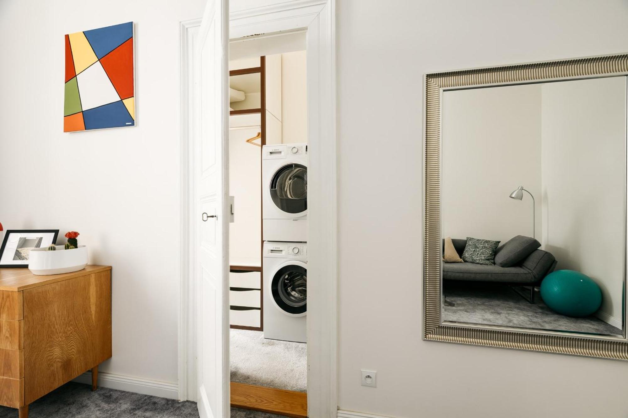 Comfortable And Cosy Apt A Few Steps From Dancing House And Naplavka Dance Praga Exterior foto